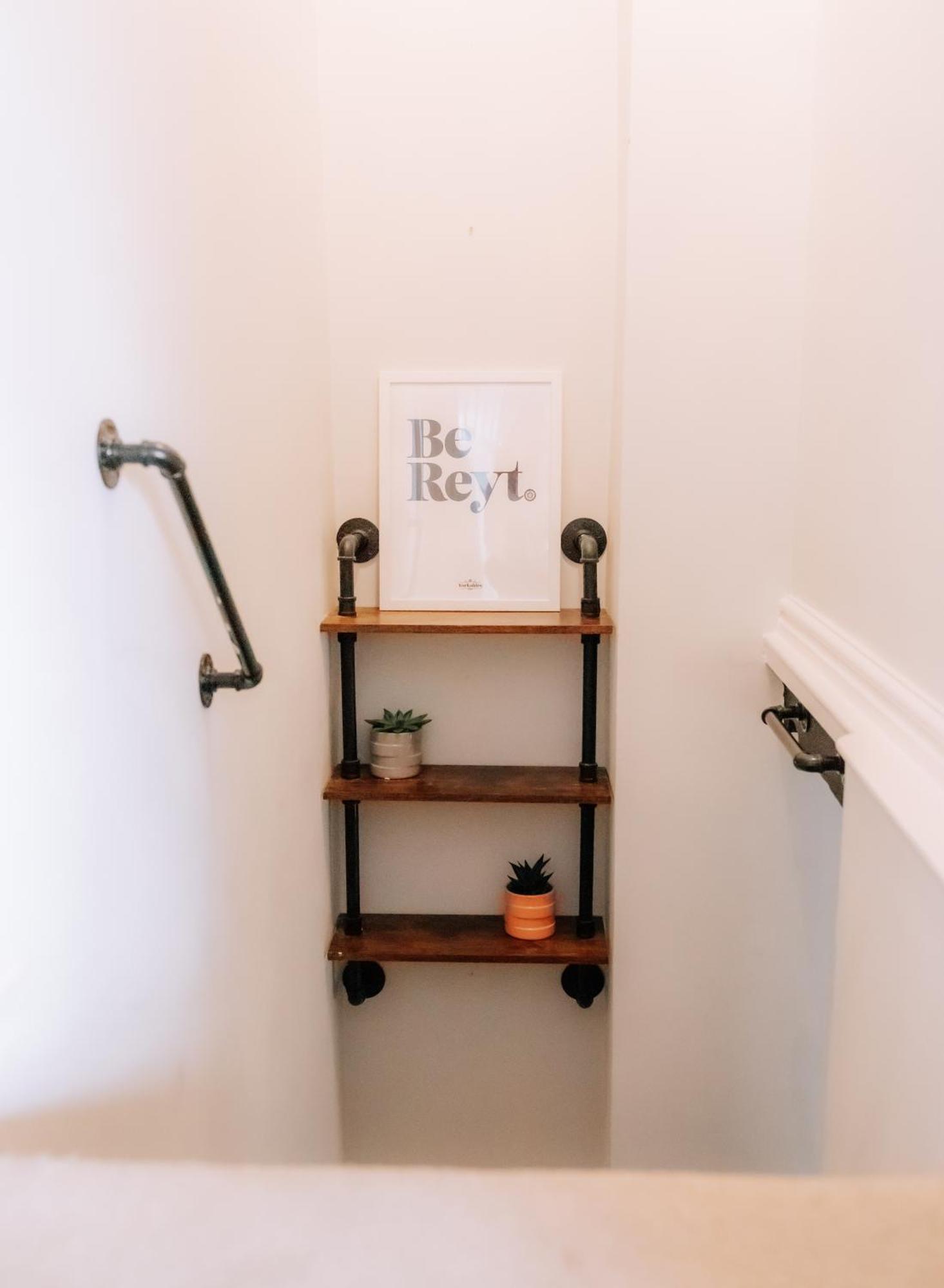 New Thirsk Stays - Herriot'S Hideaway Экстерьер фото