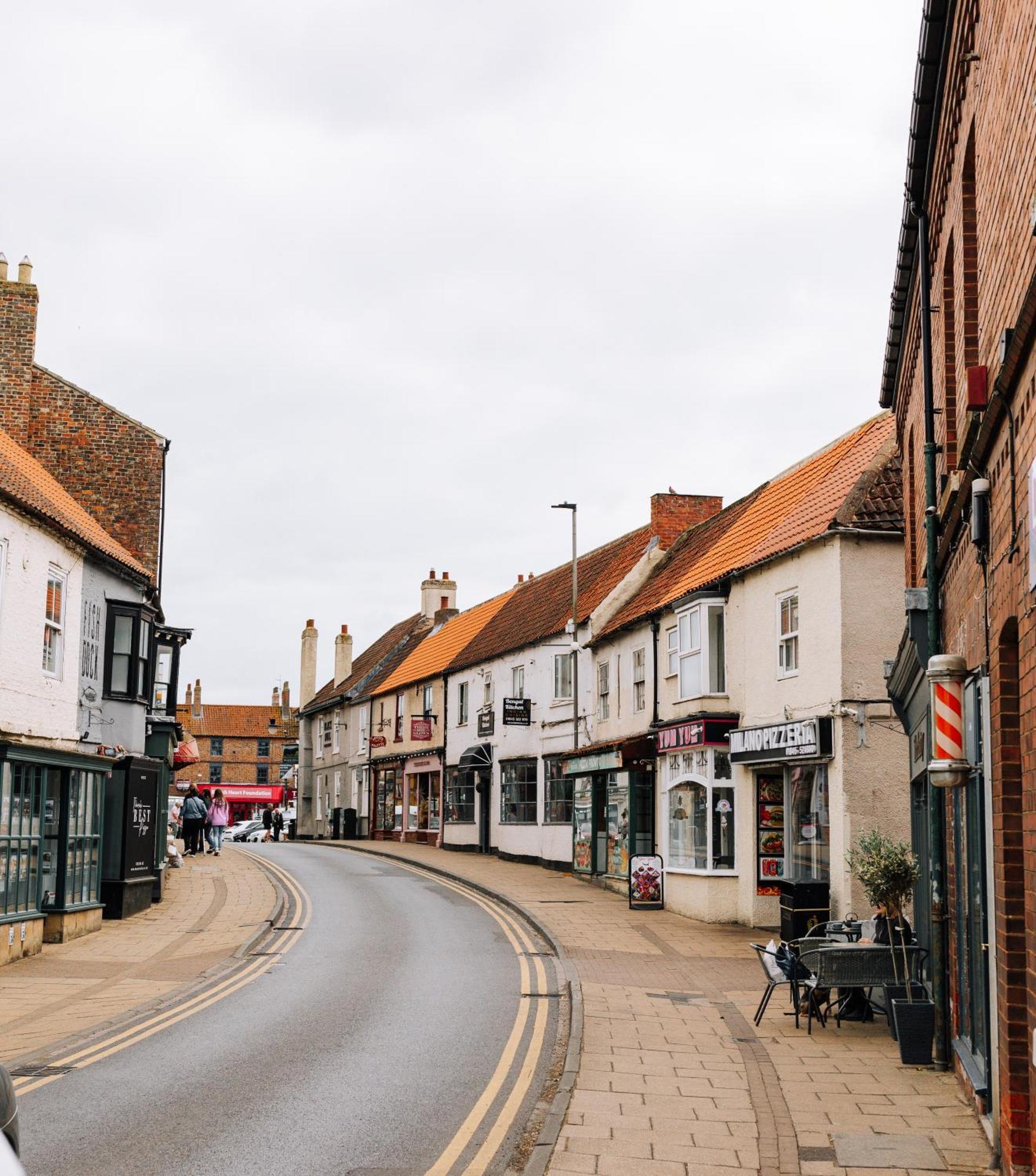 New Thirsk Stays - Herriot'S Hideaway Экстерьер фото